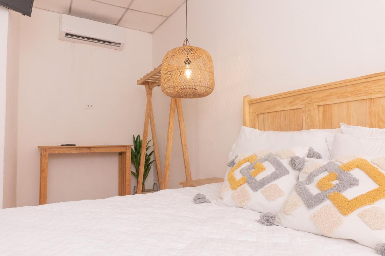 לה ליברטאד Hotel Tunco Lodge מראה חיצוני תמונה