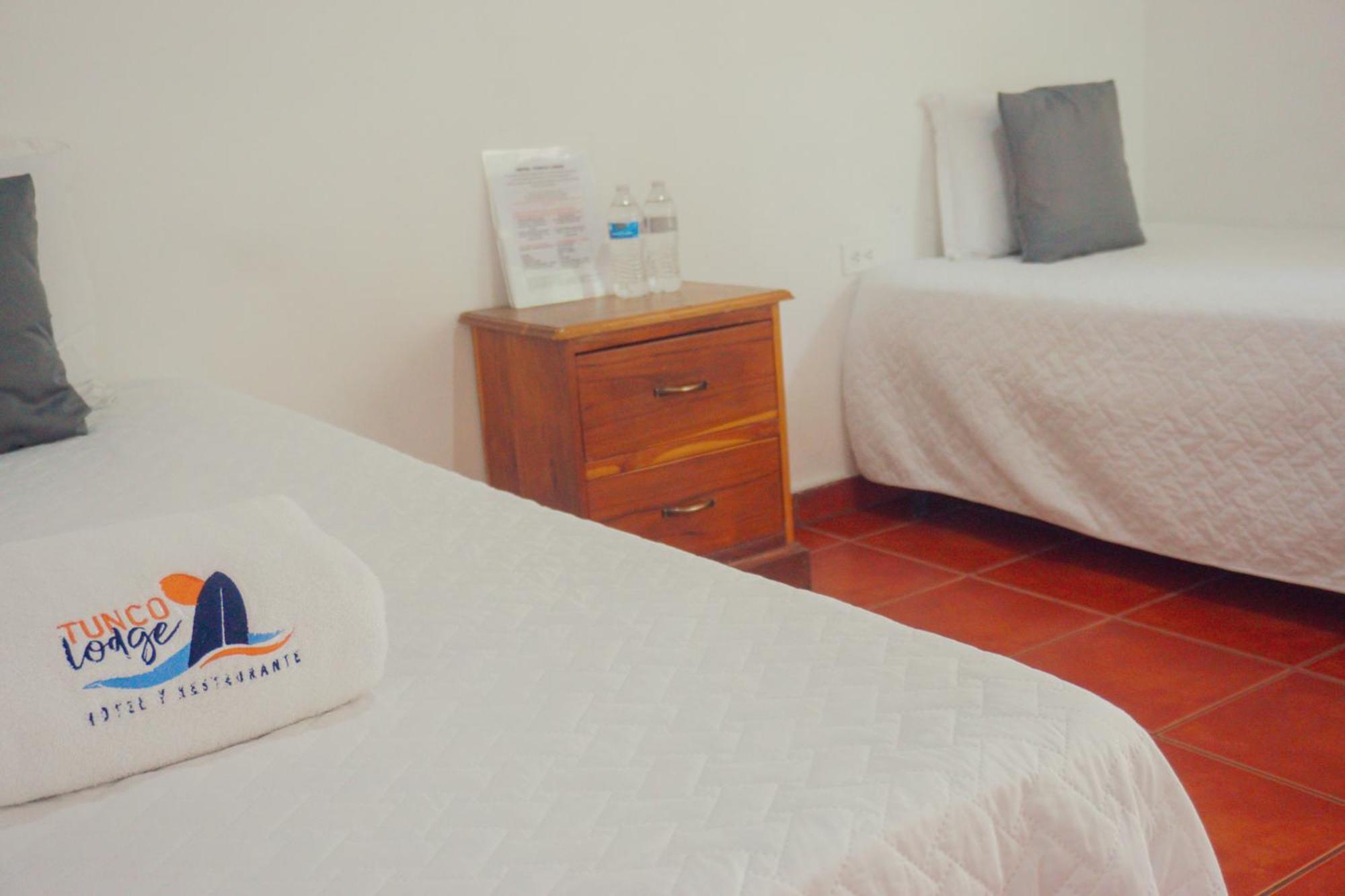 לה ליברטאד Hotel Tunco Lodge מראה חיצוני תמונה